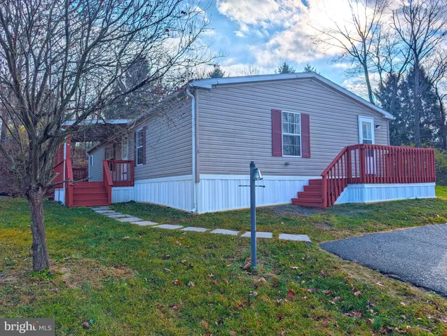 $80,000 | 48 Meadowview Drive, New Bloomfield, PA 17068