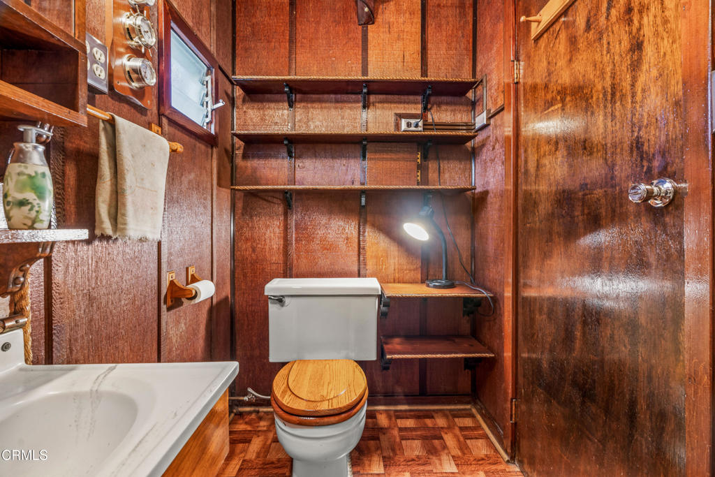 861 Monterey Road Glendale, CA 91206 - Photo 42 of 48 861 Monterey-35