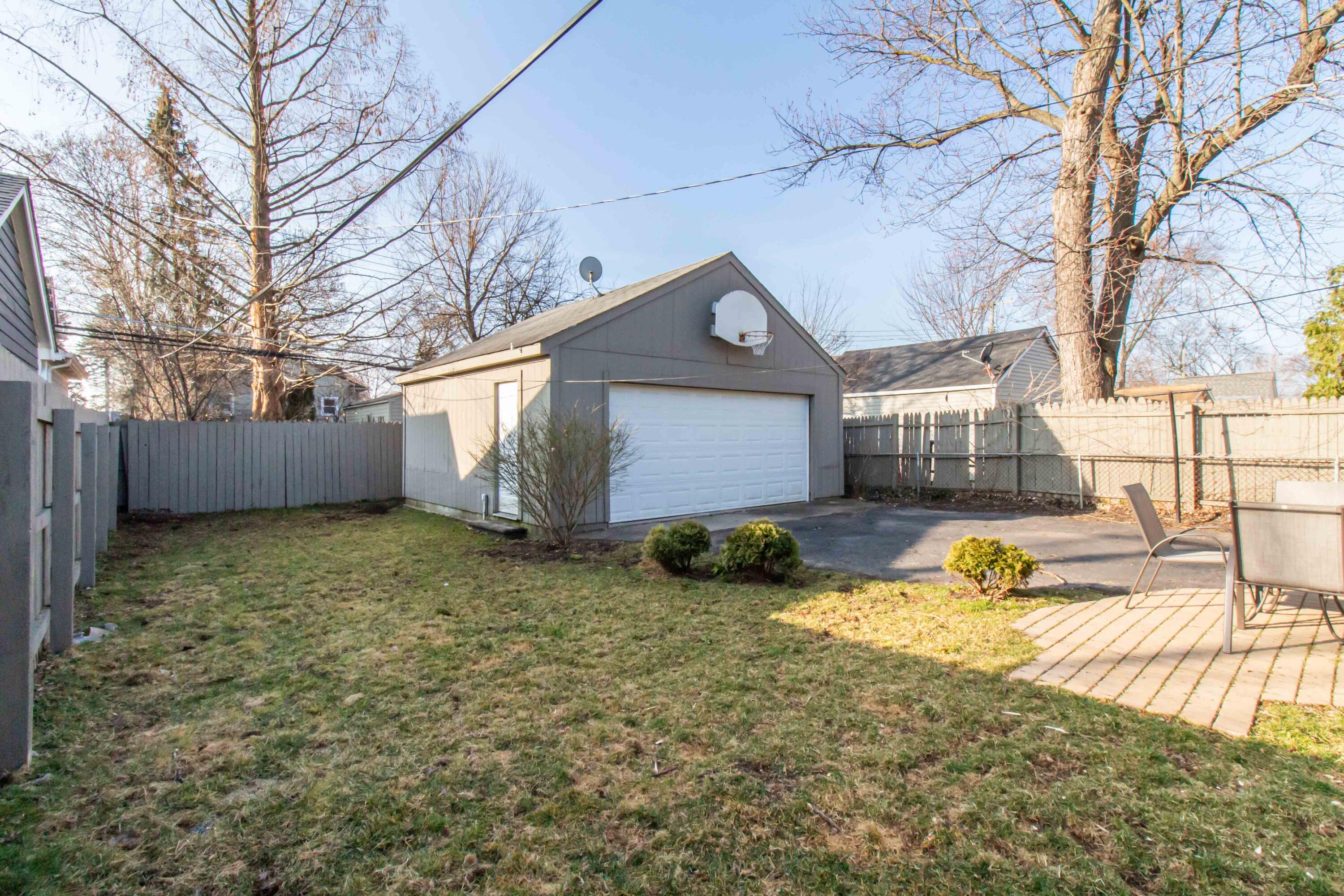 1348 Ruffner Avenue Birmingham, MI 48009 - Photo 33 of 35 09 backyard 2