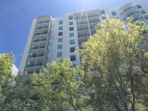 $3,250 | 1723 Southwest 2nd Avenue, Unit 509, Miami, FL 33129