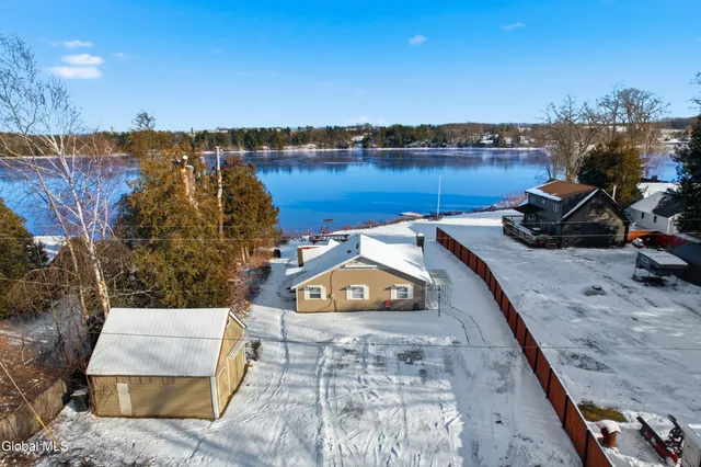 $575,000 | 12 Berry Patch Way, Crown Point, NY 12928