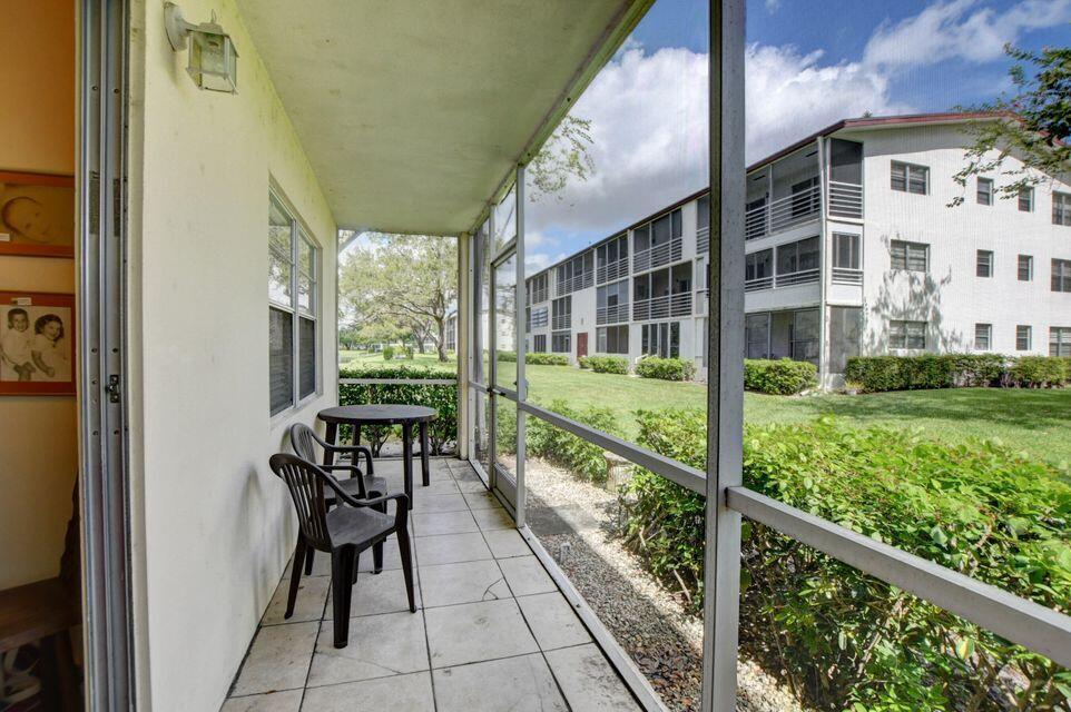 137 Fanshaw D Boca Raton, FL 33434 - Photo 2 of 7 20211022012537560141000000-o