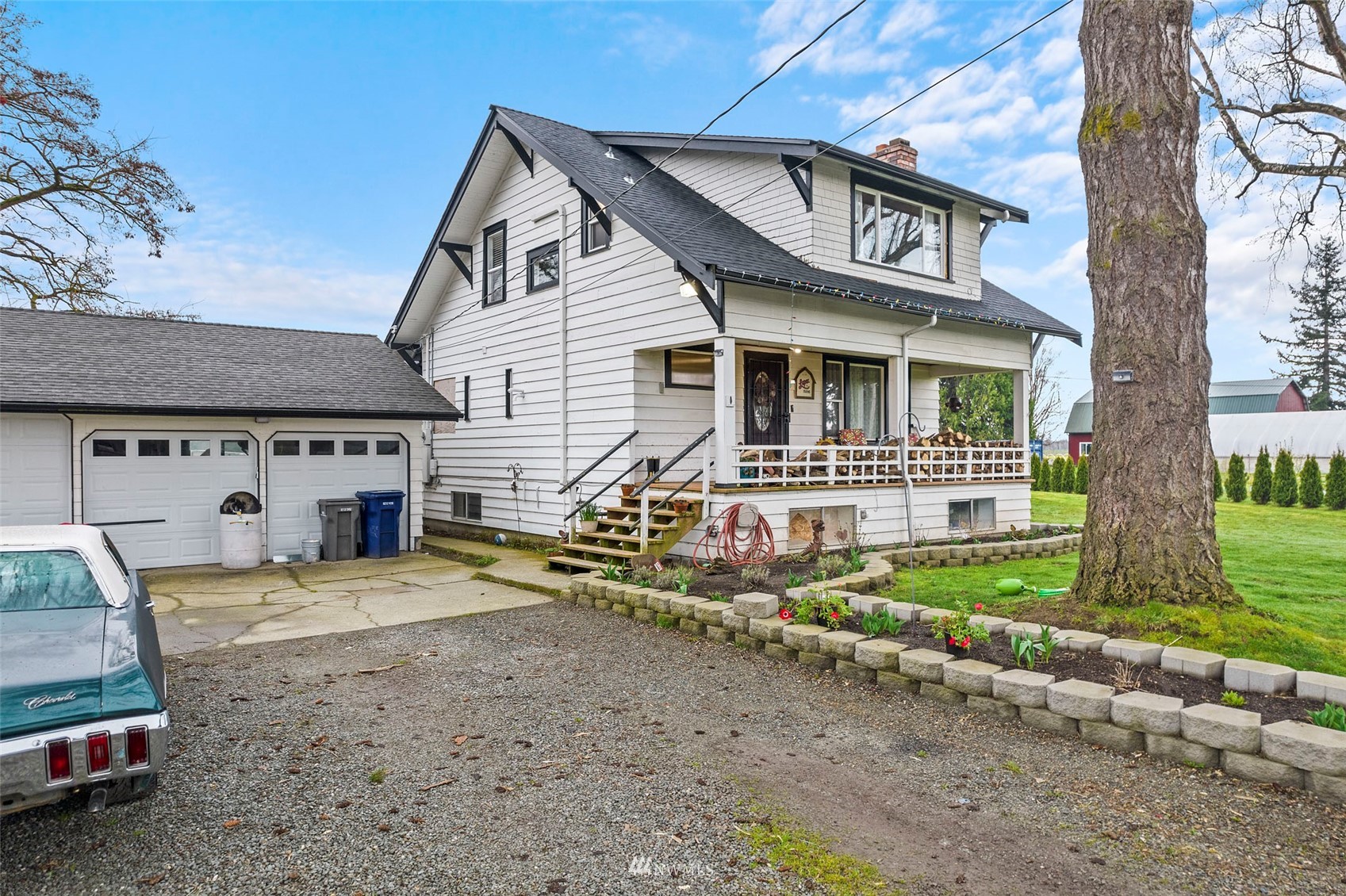21020 Lafayette Road Burlington, WA 98233 - Photo 3 of 33 Gallery Image 3