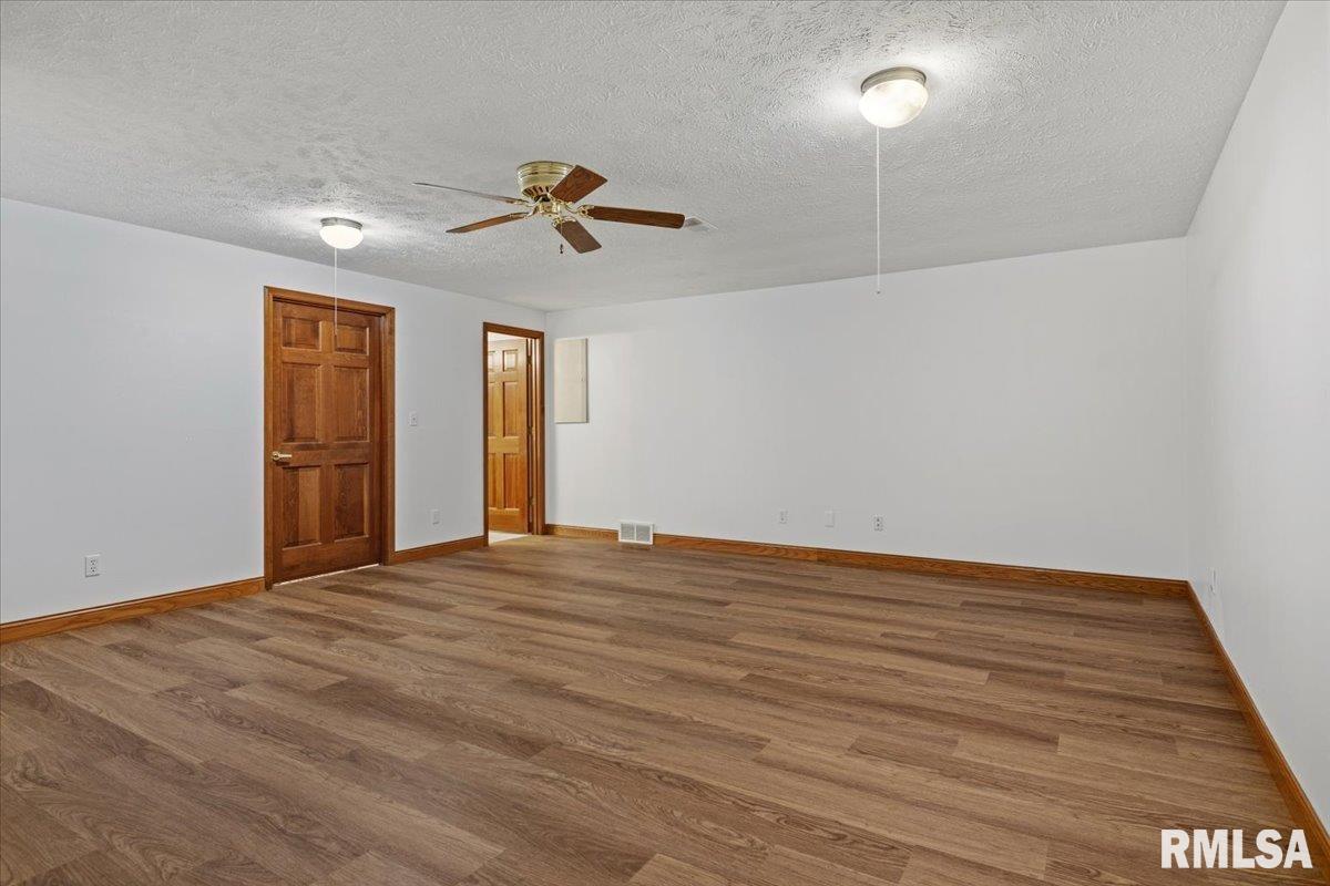 5004 Eagle Ridge Springfield, IL 62711 - Photo 25 of 35