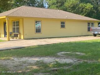 6449 Oak Road Pass Christian, MS 39571 - Photo 2 of 17 IMG_2146