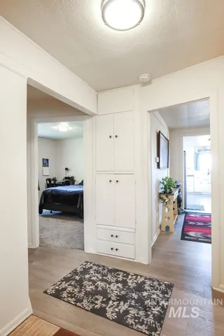 $304,999 | 4977 Highway 201, Ontario, OR 97914