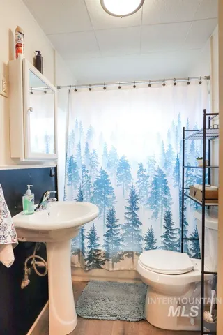 $304,999 | 4977 Highway 201, Ontario, OR 97914