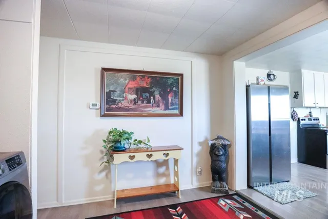 $304,999 | 4977 Highway 201, Ontario, OR 97914