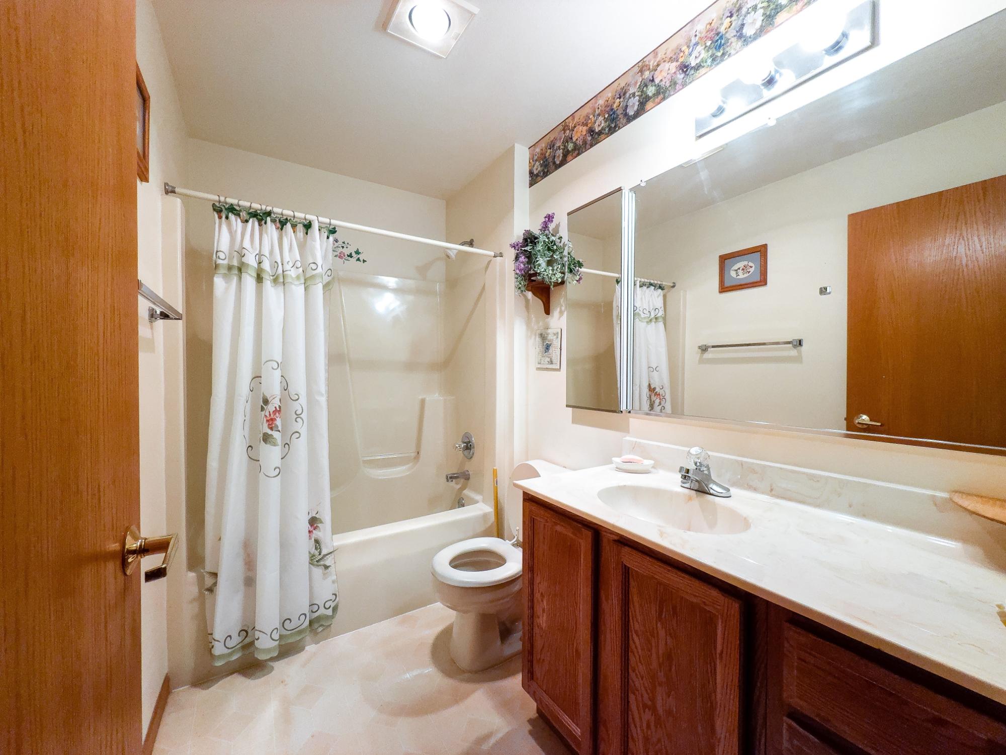 8643 Van Bussum Road Eagle River, WI 54521 - Photo 12 of 19 Gallery Image 12