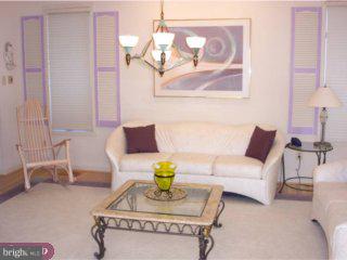 95 Rocking Horse Way Holland, PA 18966 - Photo 2 of 6 Gallery Image 2