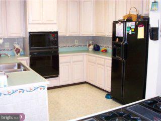 95 Rocking Horse Way Holland, PA 18966 - Photo 5 of 6 Gallery Image 5