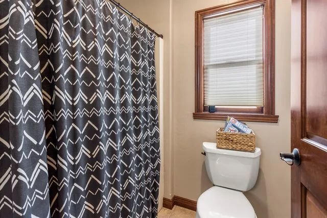 $800,000 | 8042 Cavendish Road, Neenah, WI 54956