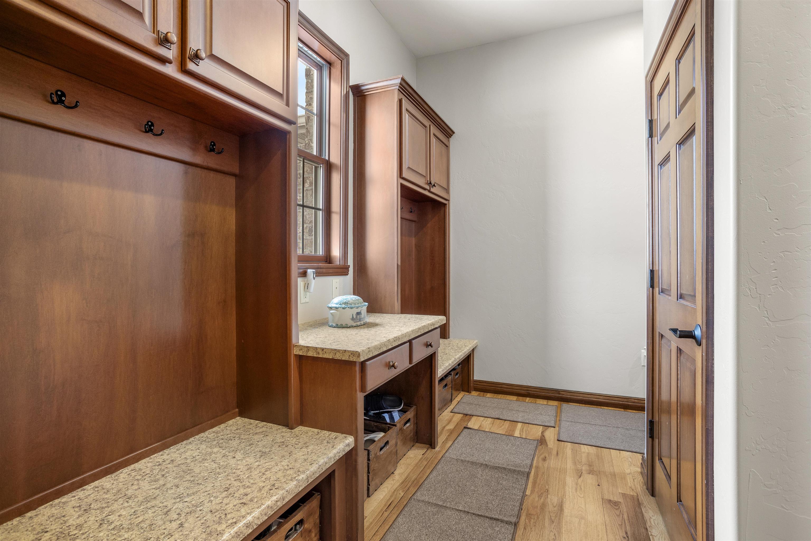 8042 Cavendish Road Neenah, WI 54956 - Photo 23 of 38