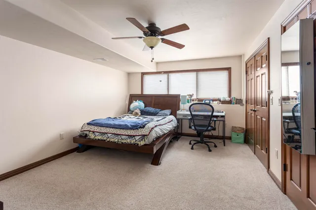 $800,000 | 8042 Cavendish Road, Neenah, WI 54956