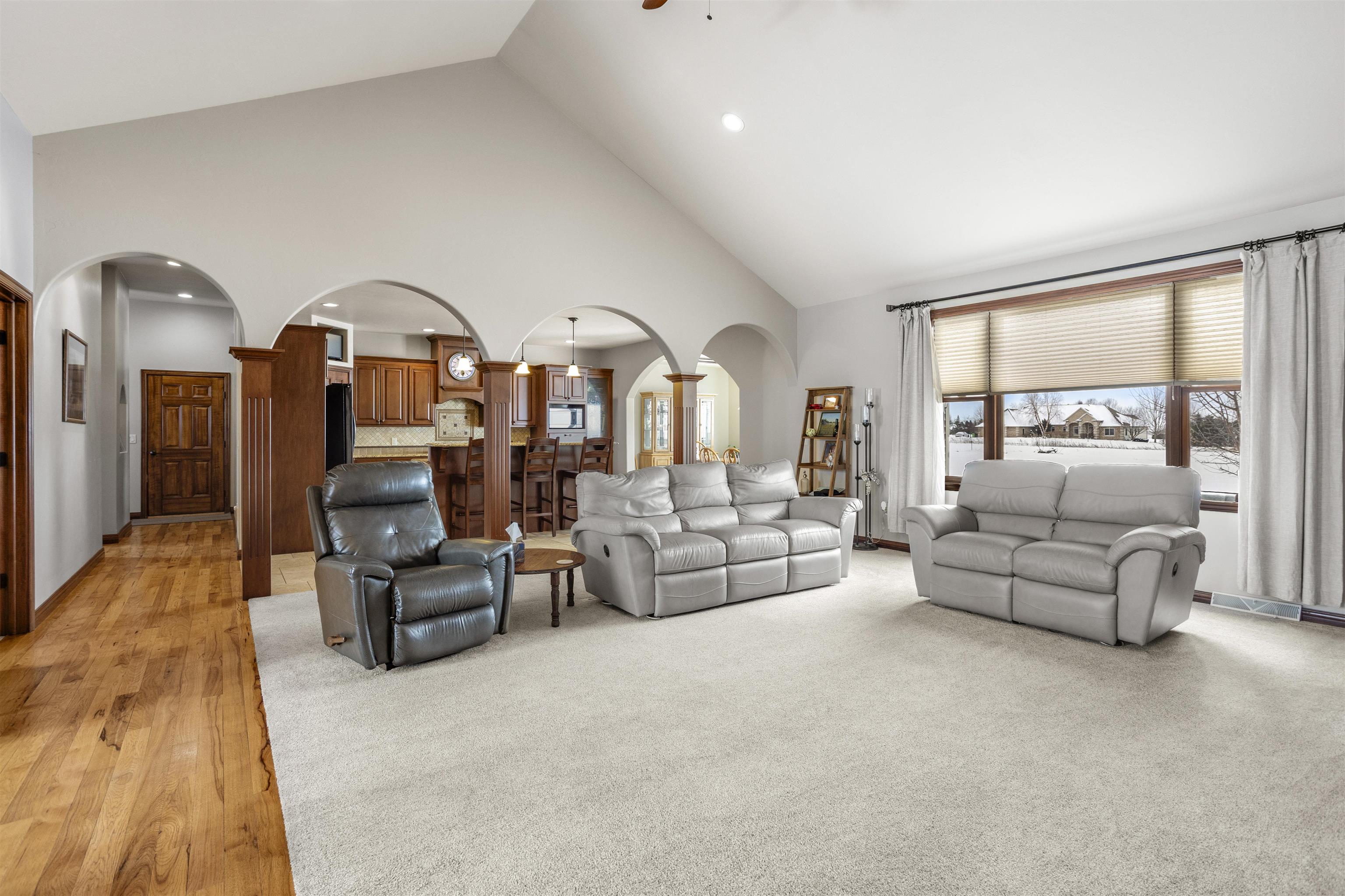 8042 Cavendish Road Neenah, WI 54956 - Photo 6 of 38