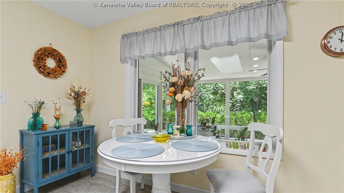 1405 Nottingham Road Charleston, WV 25314 - Photo 10 of 50 Gallery Image 10