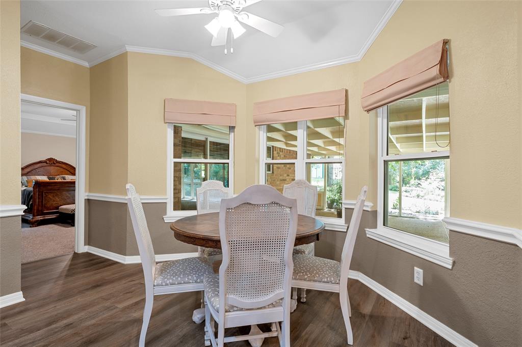 4000 Fox Ridge Road Lorena, TX 76655 - Photo 10 of 39
