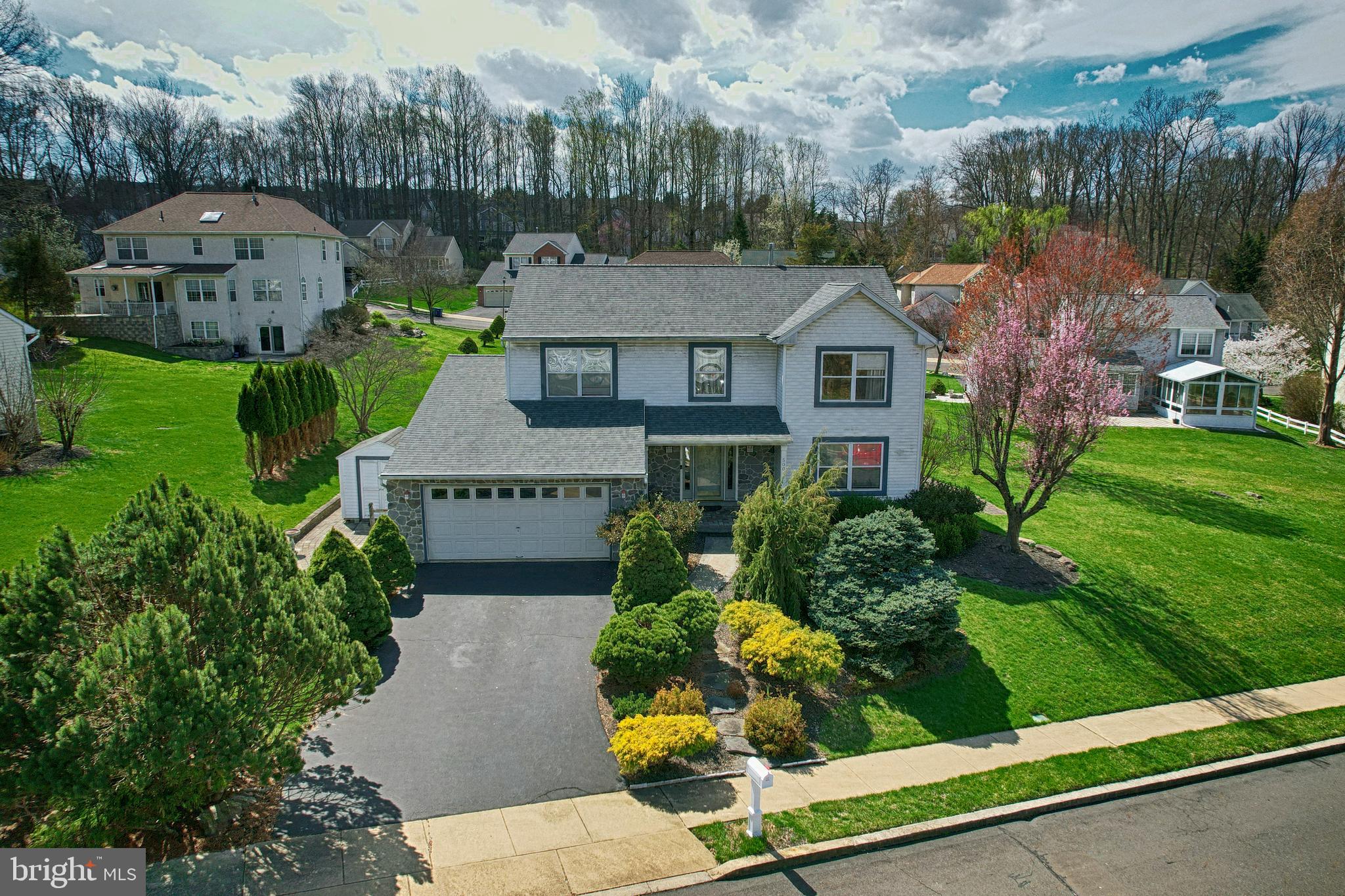 500 Ridgerun Lane Philadelphia, PA 19111 - Photo 1 of 42 Gallery Image 1