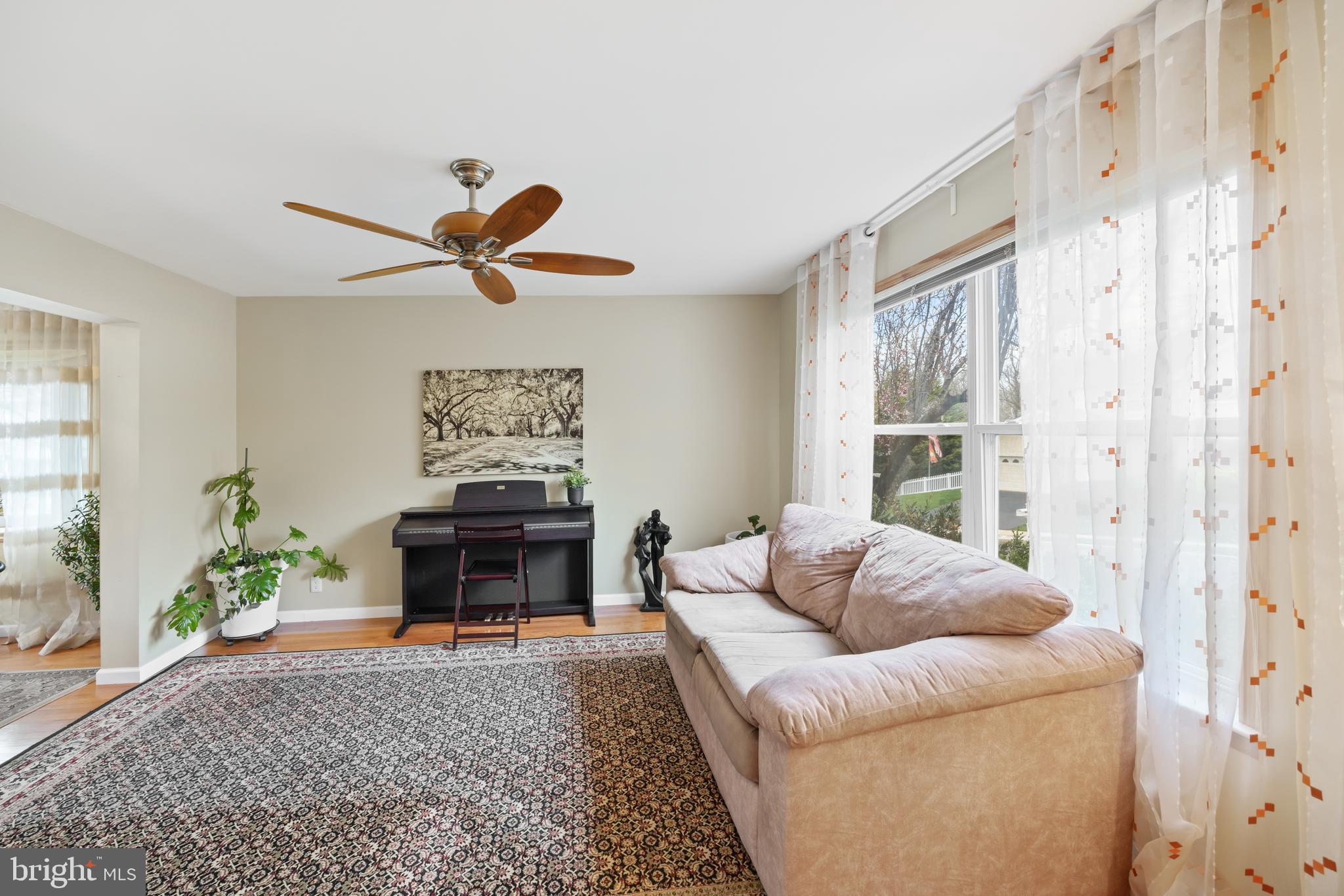500 Ridgerun Lane Philadelphia, PA 19111 - Photo 15 of 42 Gallery Image 15