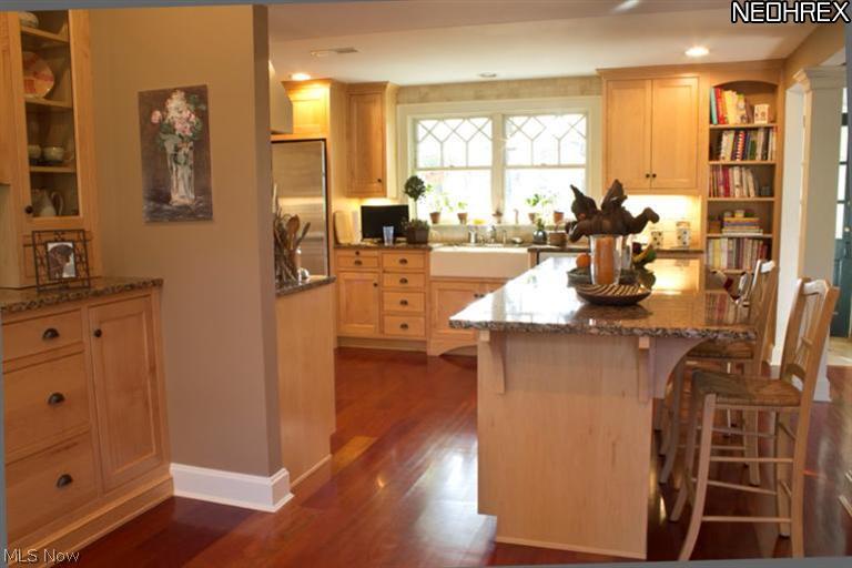 7197 Valley View Road Hudson, OH 44236 - Photo 3 of 18