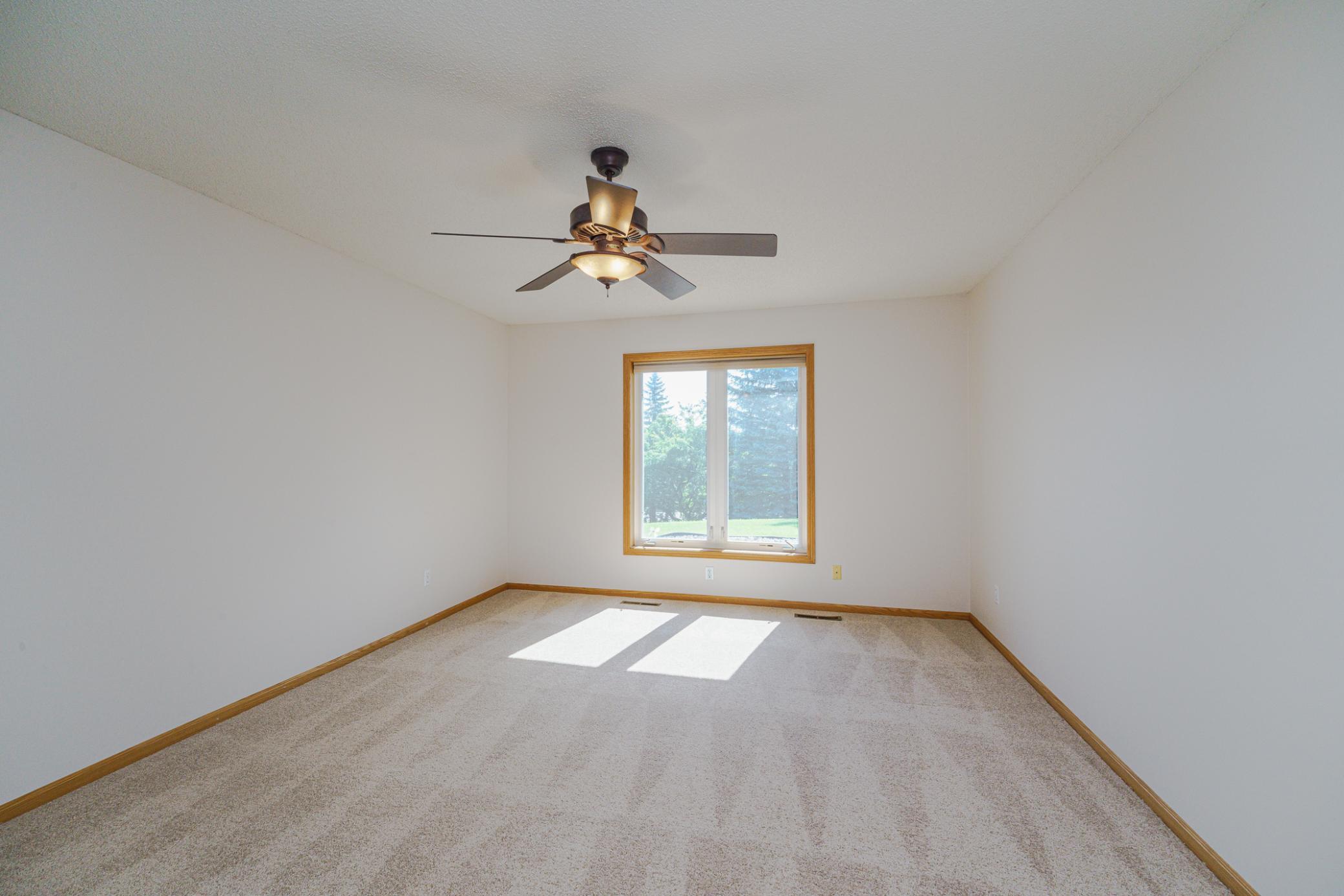 14403 Edgewood Avenue Savage, MN 55378 - Photo 27 of 38