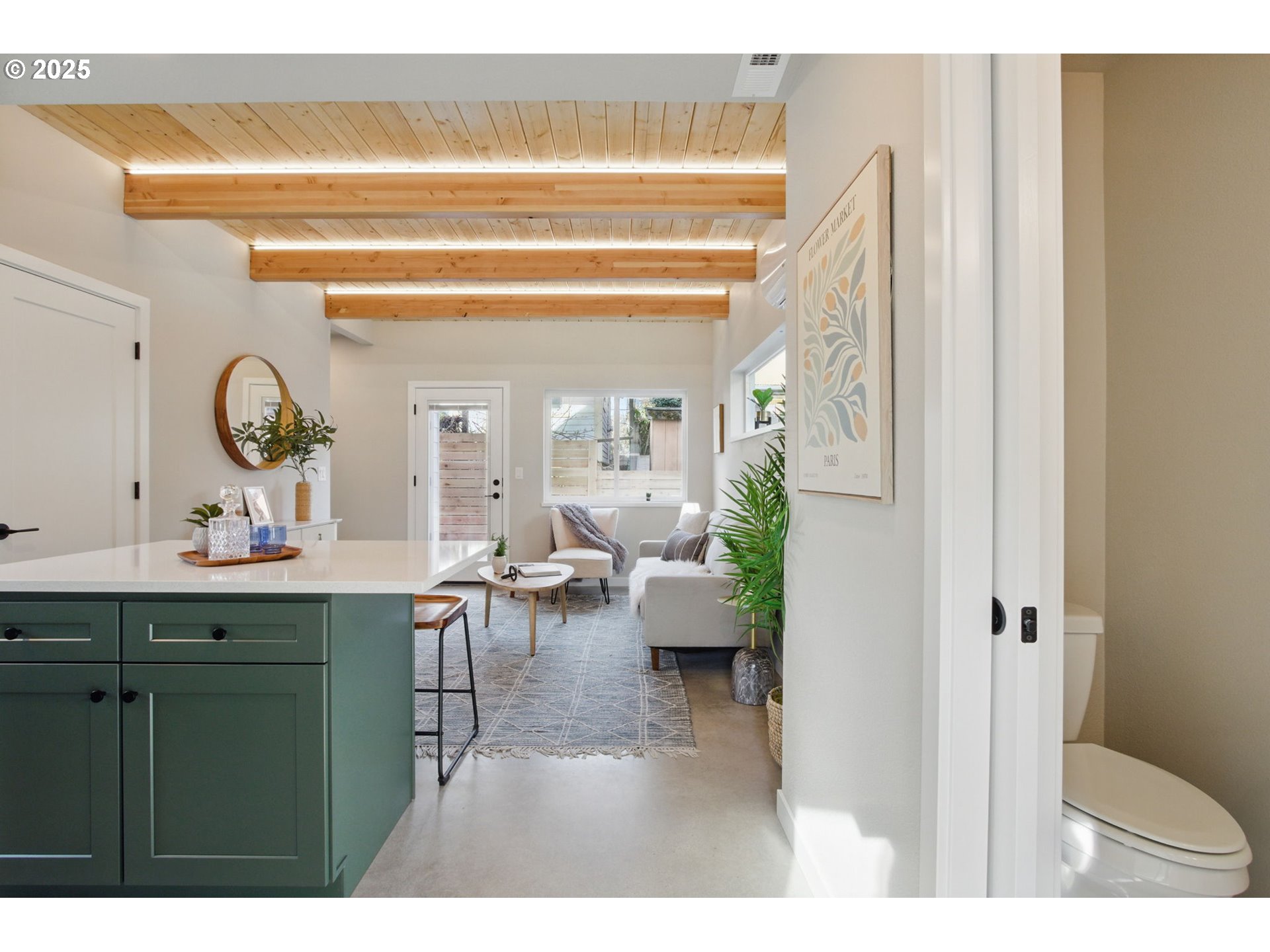 1123 Southeast Rhone Street, Unit B Portland, OR 97202 - Photo 11 of 30 a view of living room and kitchen