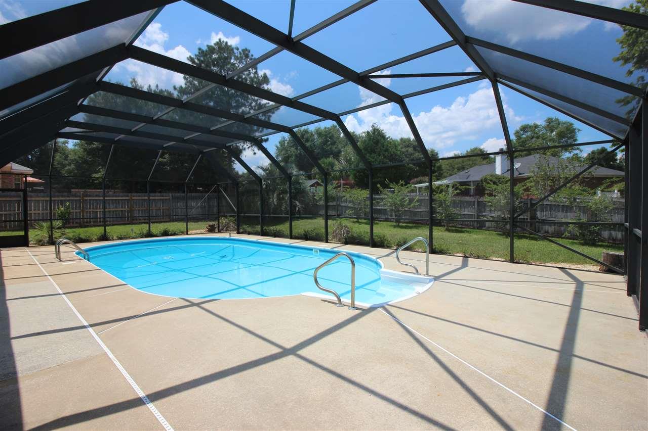 6005 Ridgeview Drive Milton, FL 32570 - Photo 1 of 30