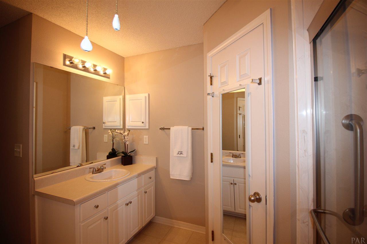 6005 Ridgeview Drive Milton, FL 32570 - Photo 23 of 30