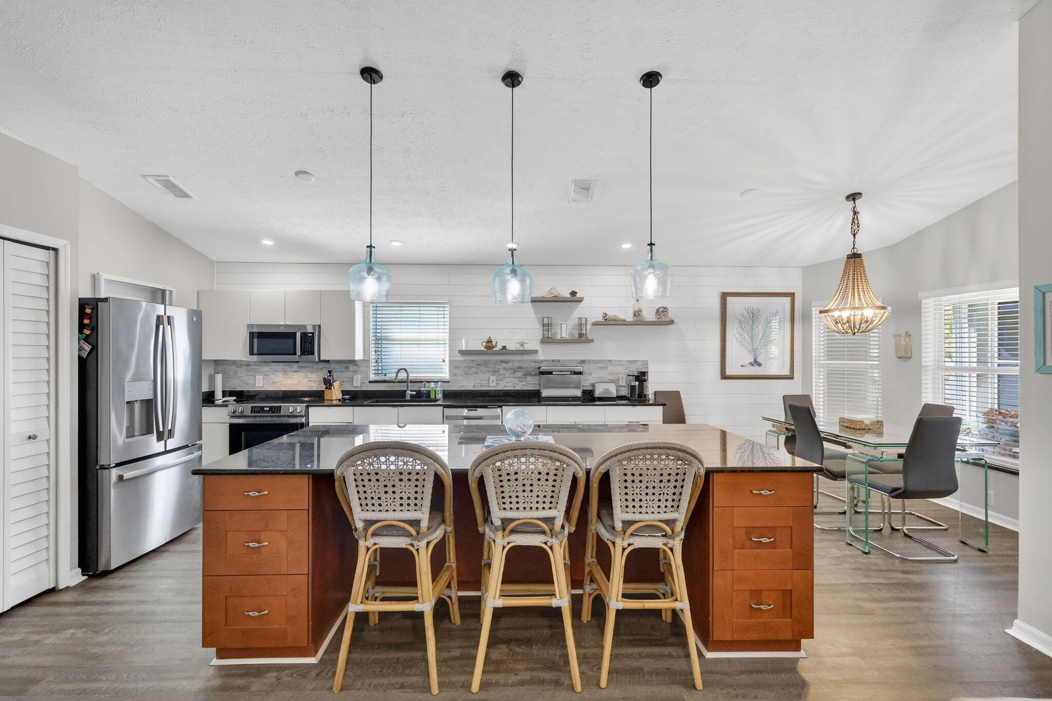 6655 Alemendra Street Fort Pierce, FL 34951 - Photo 12 of 53 12-web-or-mls-7R7A7120