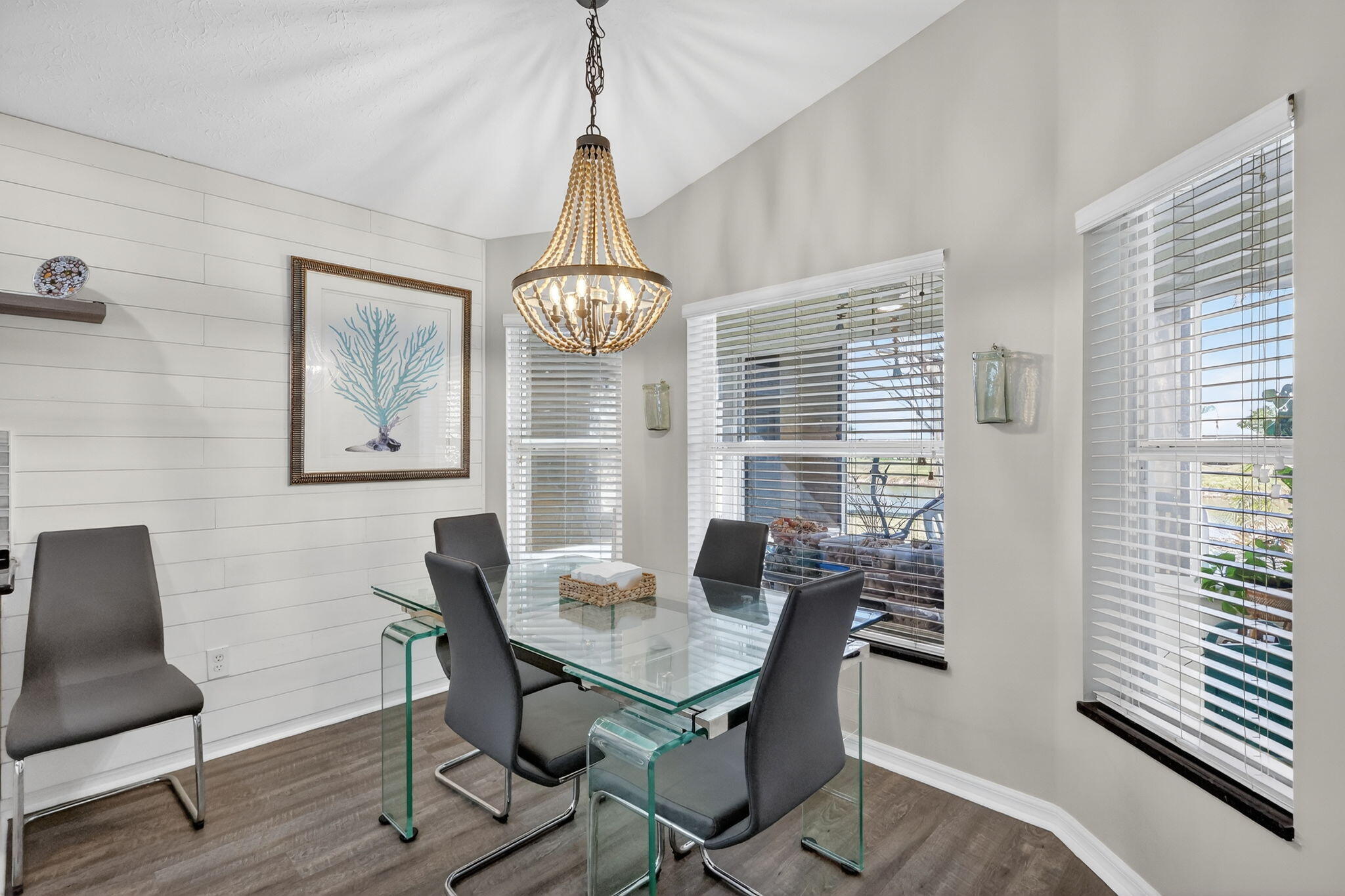 6655 Alemendra Street Fort Pierce, FL 34951 - Photo 20 of 53 20-web-or-mls-7R7A7161