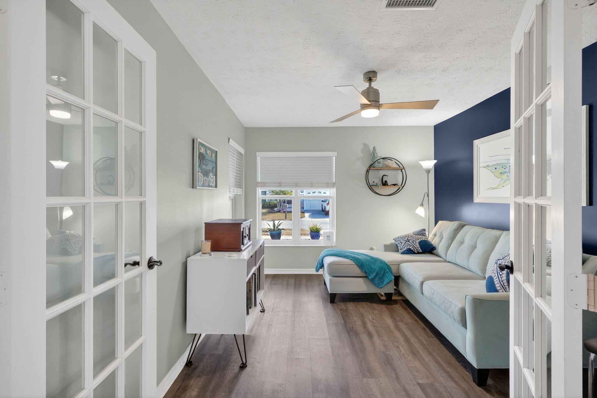 6655 Alemendra Street Fort Pierce, FL 34951 - Photo 23 of 53 23-web-or-mls-7R7A7173