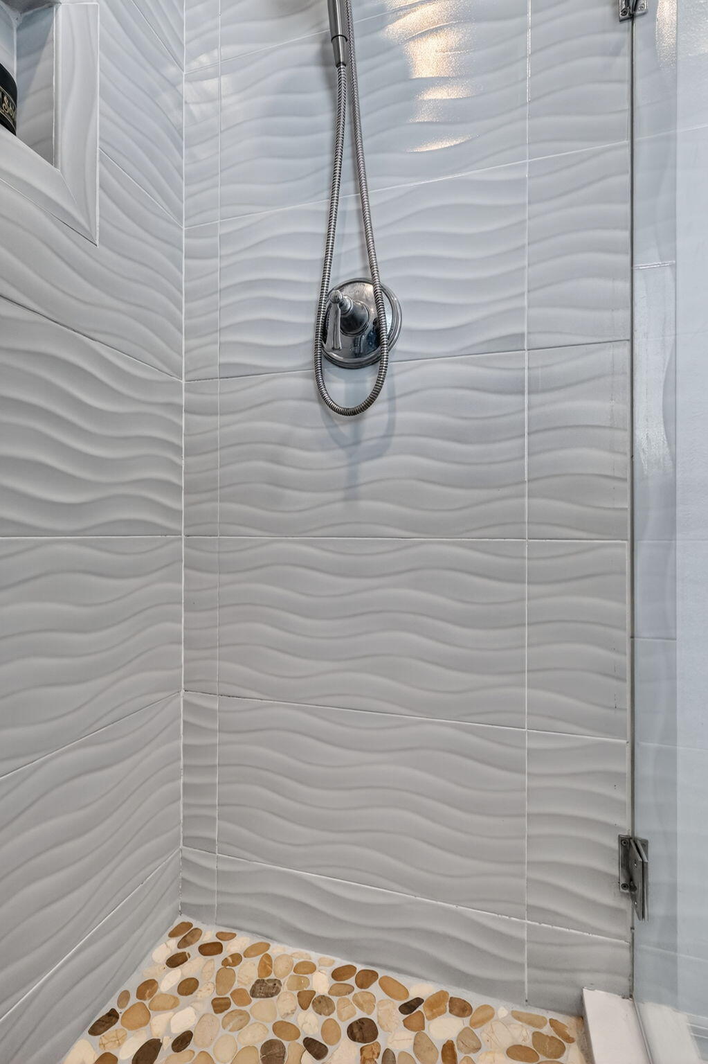 6655 Alemendra Street Fort Pierce, FL 34951 - Photo 32 of 53 32-web-or-mls-7R7A7228