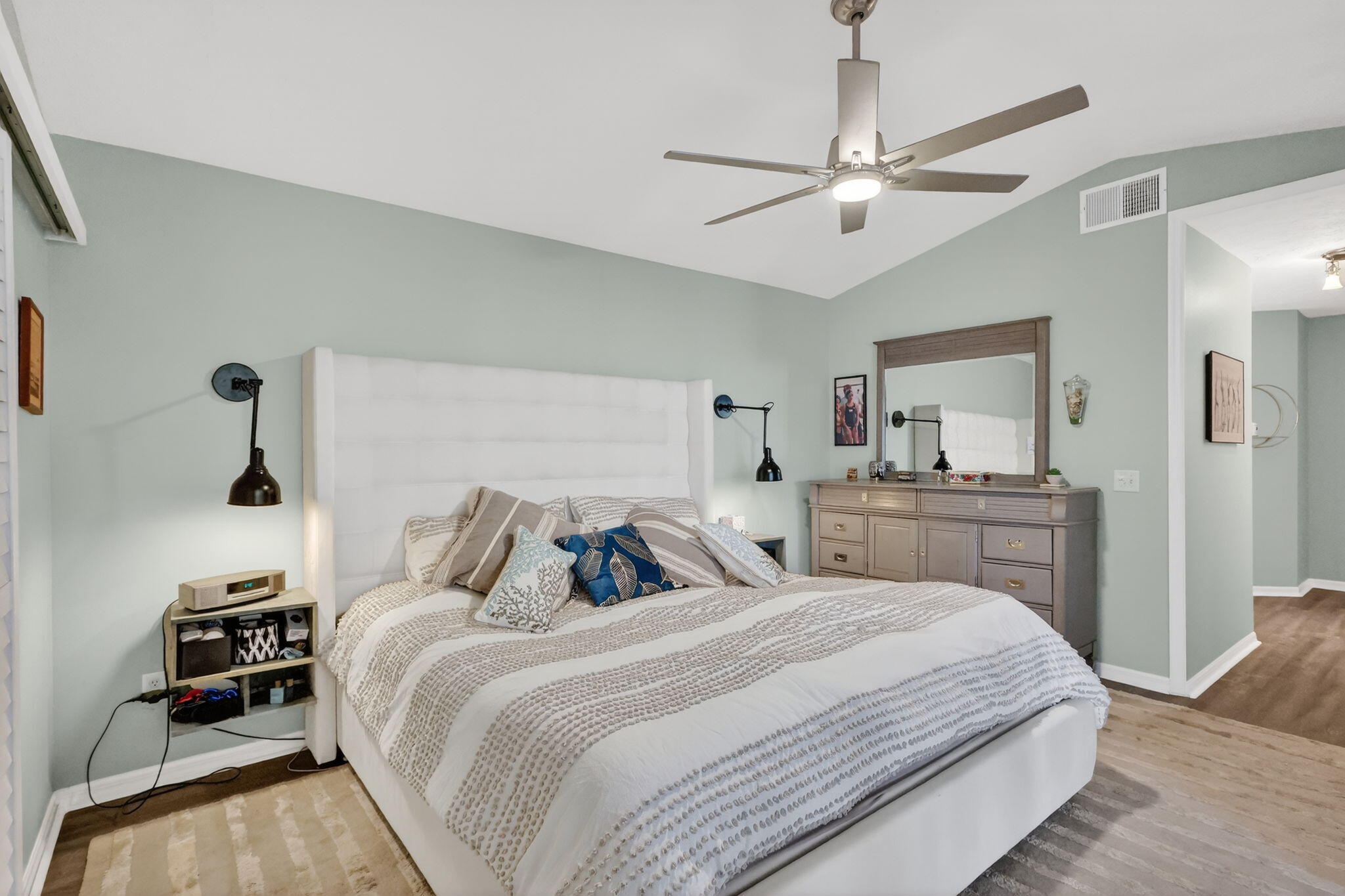 6655 Alemendra Street Fort Pierce, FL 34951 - Photo 35 of 53 35-web-or-mls-7R7A7244