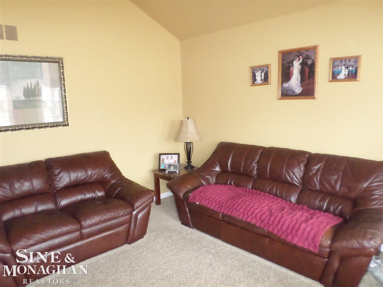 53056 Molenda Road Chesterfield, MI 48051 - Photo 7 of 50