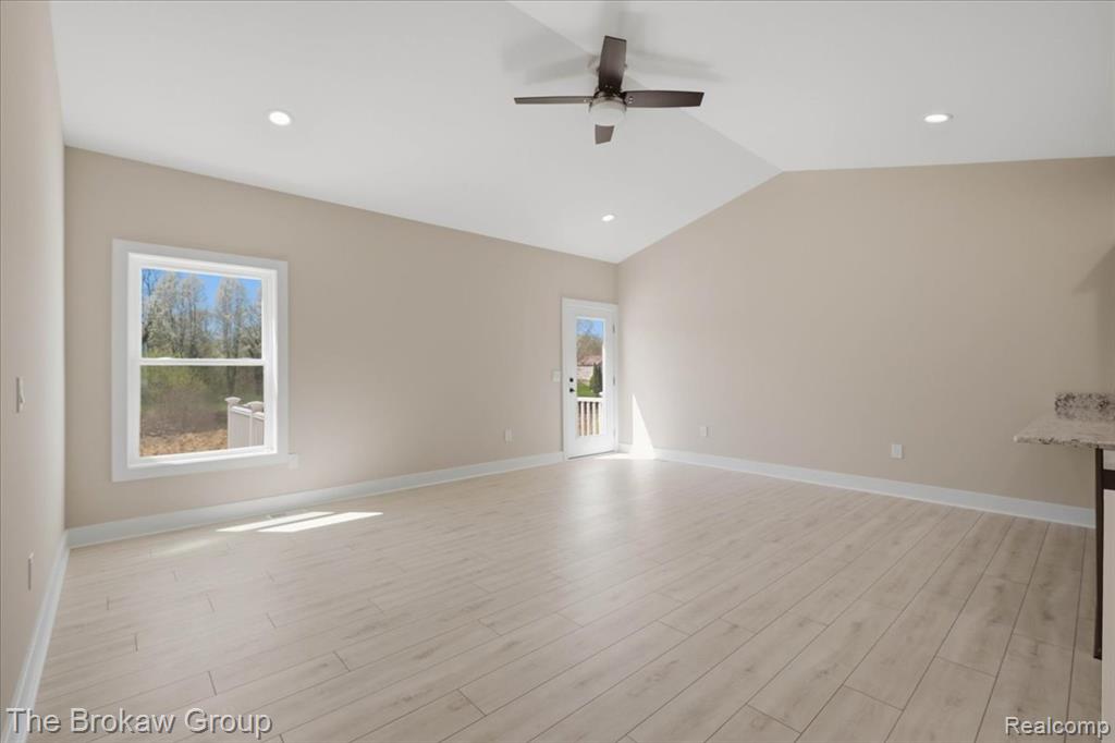 3365 Meadow Ridge Court Davison, MI 48423 - Photo 11 of 46
