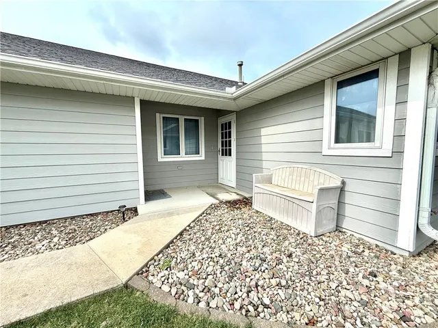 $152,000 | 1515 East 18th Street, Unit 7, Other, IA 50022