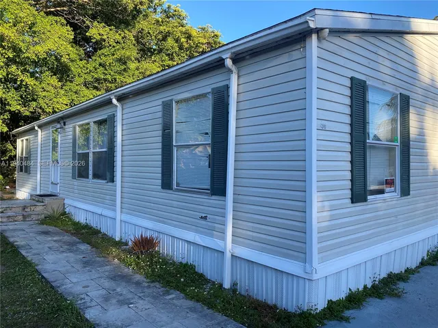 $155,000 | 6800 Northwest 39th Avenue, Unit 190, Pompano Beach, FL 33073