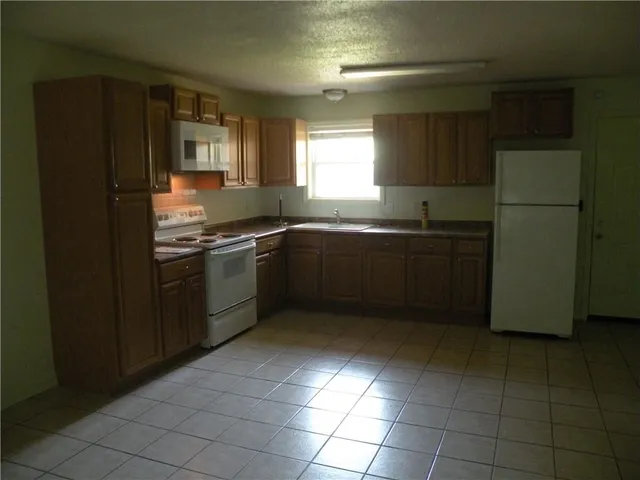 $1,250 | 270 South 5th Street, Ponchatoula, LA 70454