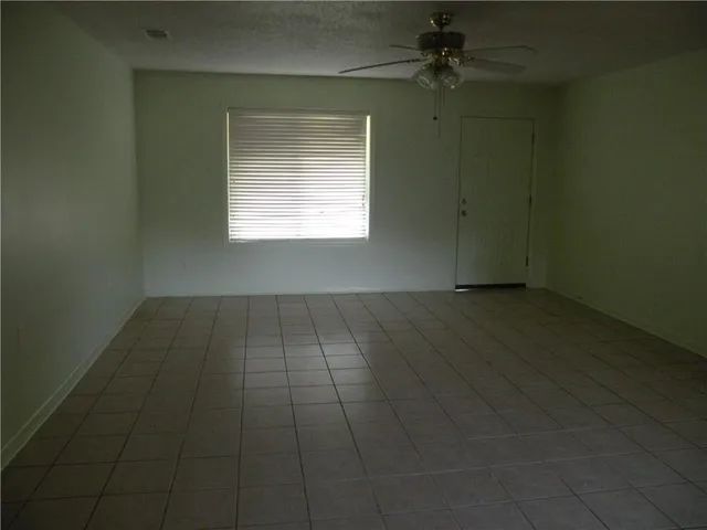 $1,250 | 270 South 5th Street, Ponchatoula, LA 70454