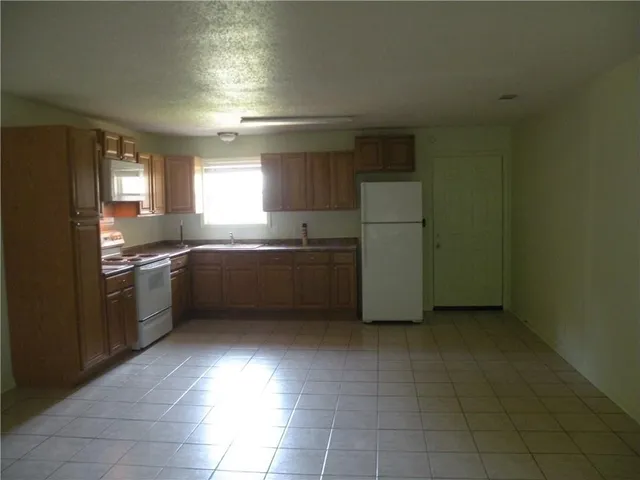 $1,250 | 270 South 5th Street, Ponchatoula, LA 70454