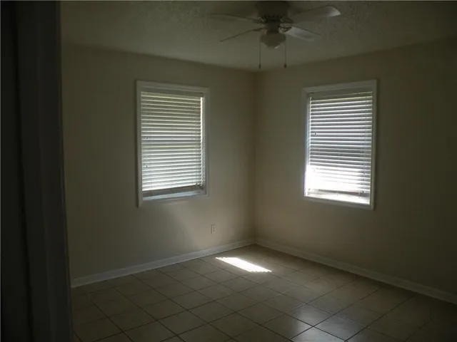 $1,250 | 270 South 5th Street, Ponchatoula, LA 70454