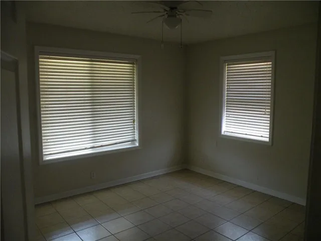 $1,250 | 270 South 5th Street, Ponchatoula, LA 70454