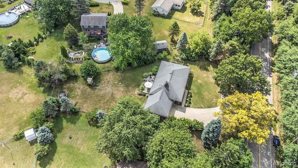 11332 Denton Hill Road Fenton, MI 48430 - Photo 37 of 43 Gallery Image 37