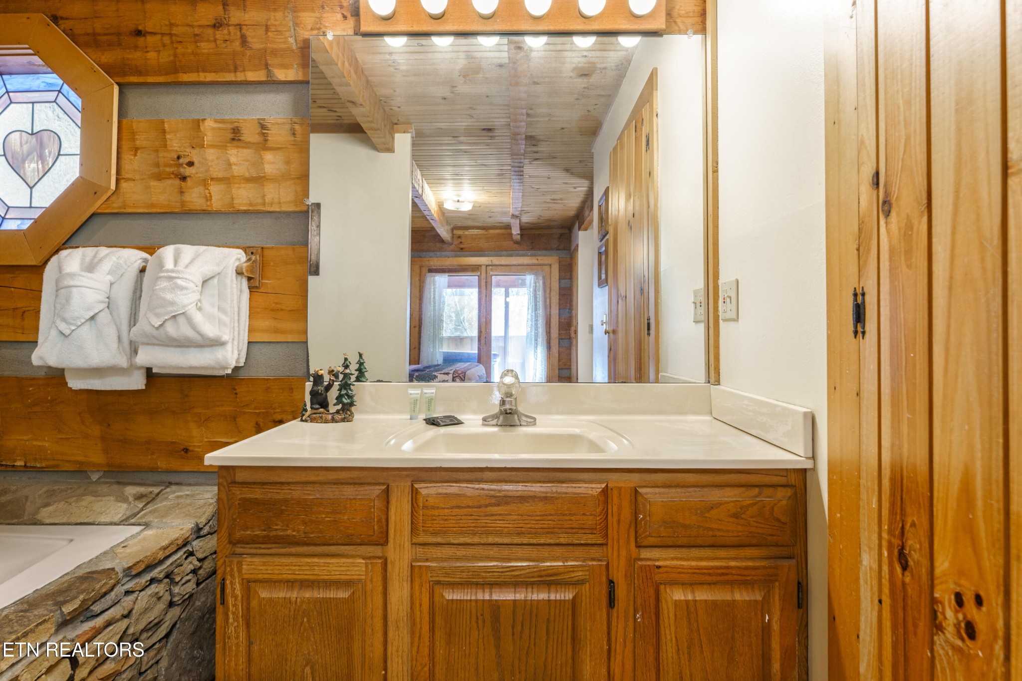 1616 Walt Price Road Sevierville, TN 37876 - Photo 17 of 30 Gallery Image 17