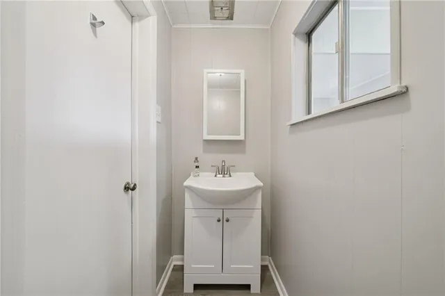 $125,000 | 122 Laird Street, Greensburg, PA 15601