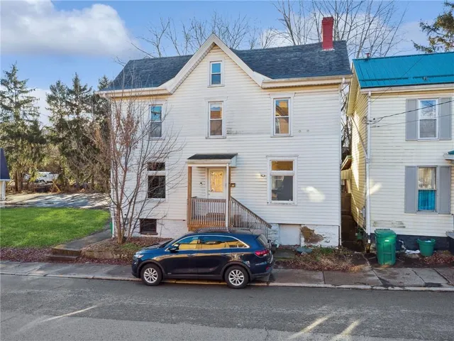 $125,000 | 122 Laird Street, Greensburg, PA 15601