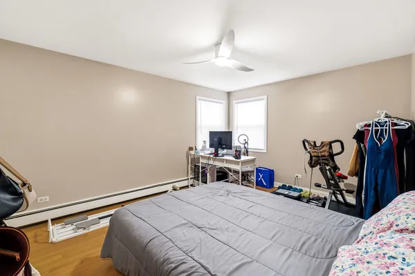 $1,850 | 5241 North Reserve Avenue, Unit 1W, Chicago, IL 60656