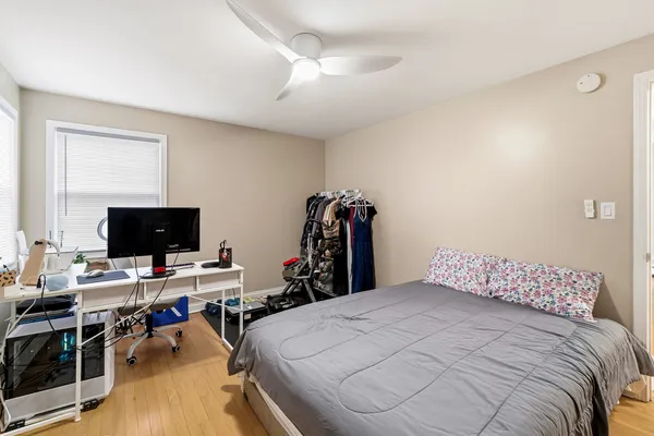 $1,850 | 5241 North Reserve Avenue, Unit 1W, Chicago, IL 60656