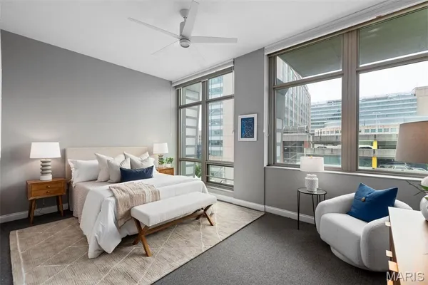 $4,300 | 4909 Laclede Avenue, Unit 701, St. Louis, MO 63108