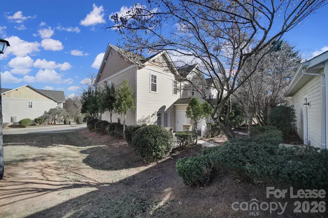 $1,995 | 14844 Scothurst Lane, Charlotte, NC 28277